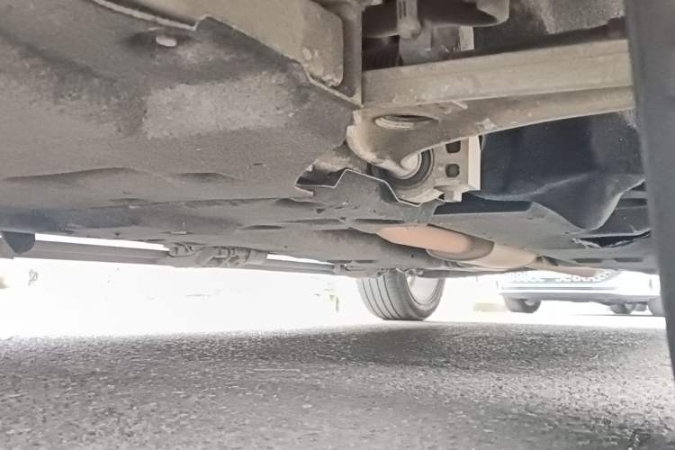 Used Hongqi HS5 2019 2.0T Smart Connect Flagship All-Wheel-Drive Version Chassis Front Left