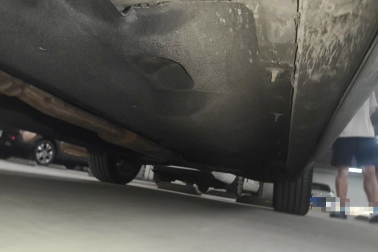 Used Hongqi HS5 2019 2.0T Smart Connect Flagship All-Wheel-Drive Version Chassis Front Left