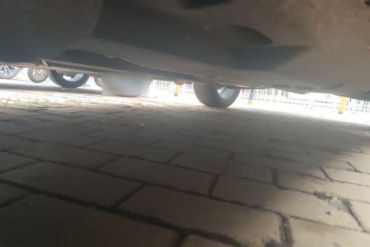 Used Hongqi HS5 2019 2.0T Smart Connect Flagship All-Wheel-Drive Version Chassis Front Left
