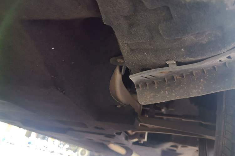 Used Hongqi HS5 2019 2.0T Smart Connect Flagship Edition Chassis Front Left