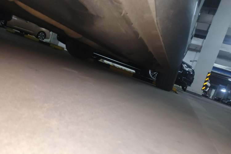 Used Hongqi HS5 2019 2.0T Smart Connect Flagship Edition Chassis Front Left