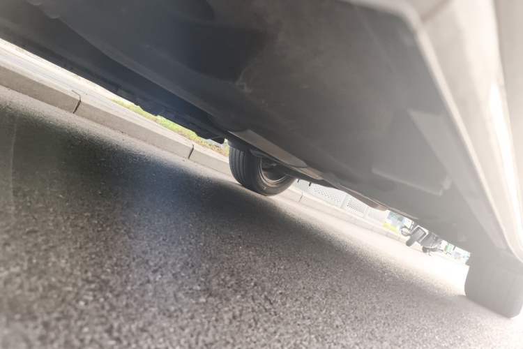 Used Hongqi HS5 2019 2.0T Smart Connect Flagship Edition Chassis Front Left