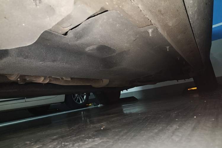 Used Hongqi HS5 2019 2.0T Smart Connect Flagship Edition Chassis Front Left
