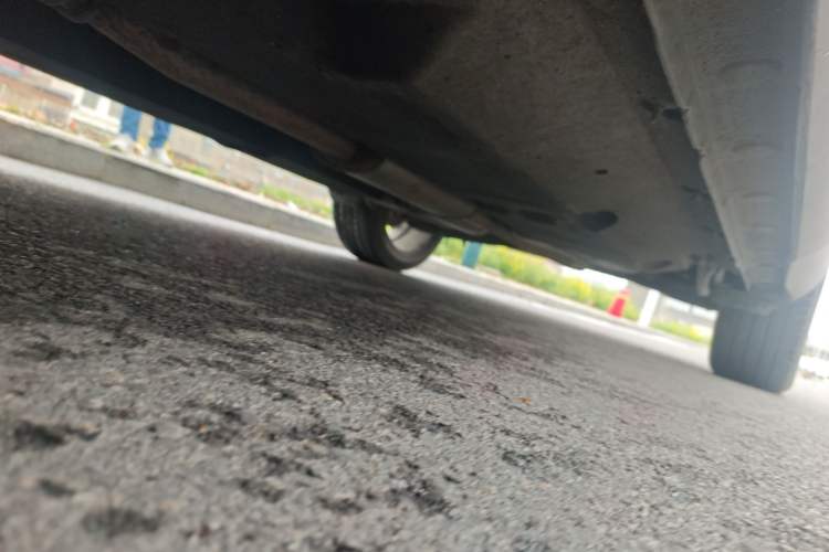 Used Hongqi HS5 2019 2.0T Smart Connect Flagship All-Wheel-Drive Version Chassis Front Left
