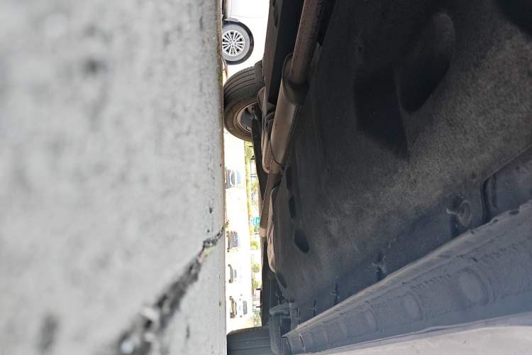 Used Hongqi HS5 2019 2.0T Smart Connect Flagship Edition Chassis Front Left