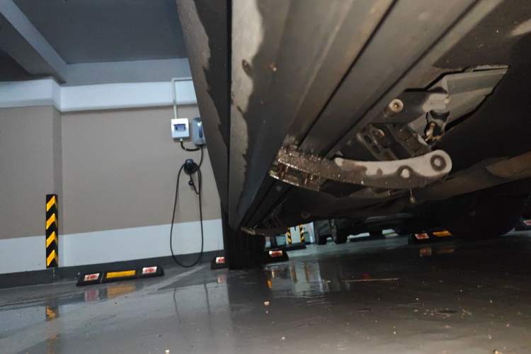 Used Hongqi HS5 2019 2.0T Smart Connect Flagship Edition Chassis Front Right