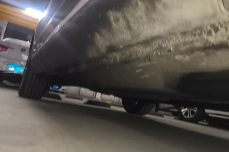 Used Hongqi HS5 2019 2.0T Smart Connect Flagship All-Wheel-Drive Version Chassis Front Right