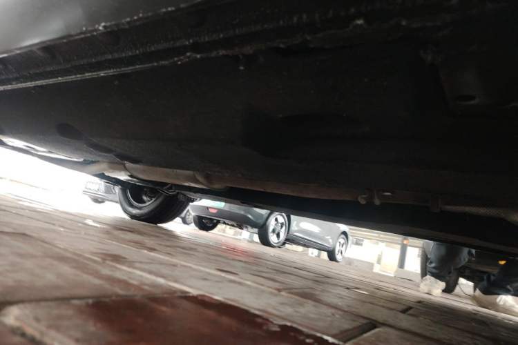Used Hongqi HS5 2019 2.0T Smart Connect Flagship Edition Chassis Front Right