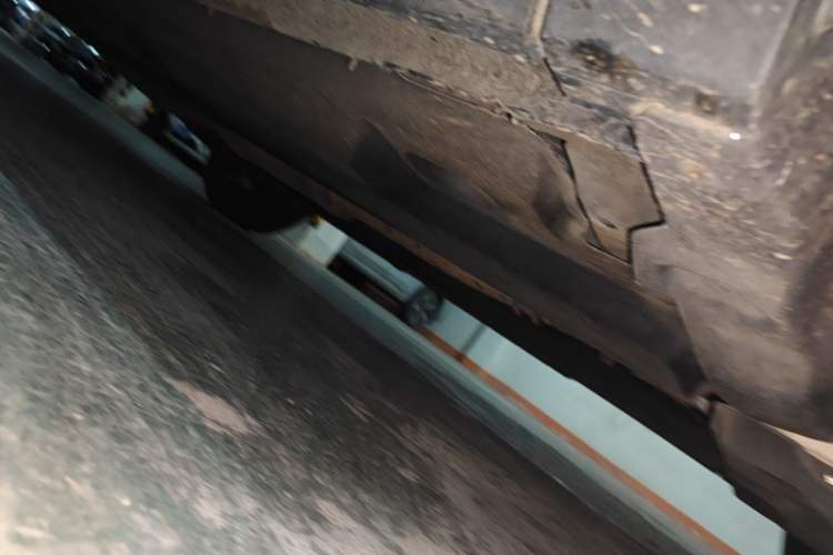 Used Hongqi HS5 2019 2.0T Smart Connect Flagship Edition Chassis Front Right