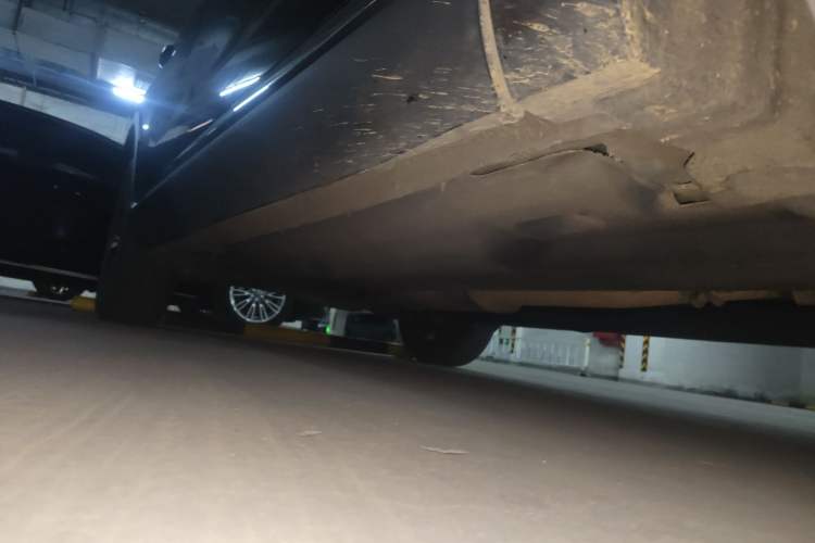 Used Hongqi HS5 2019 2.0T Smart Connect Flagship Edition Chassis Front Right