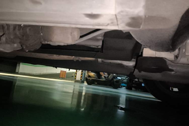 Used Hongqi HS5 2019 2.0T Smart Connect Flagship Edition Chassis Front Right