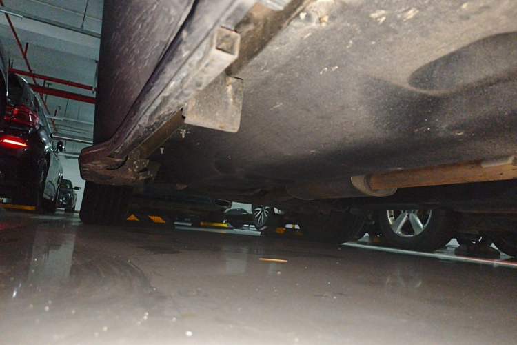 Used Hongqi HS5 2019 2.0T Smart Connect Flagship Edition Chassis Front Right