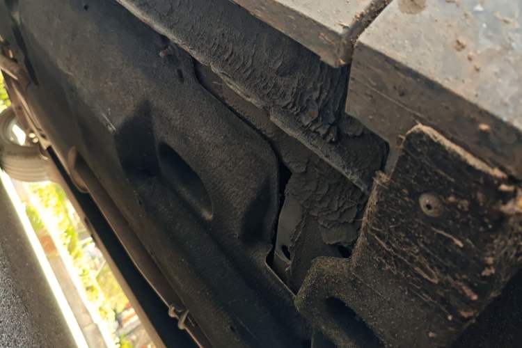 Used Hongqi HS5 2019 2.0T Smart Connect Flagship Edition Chassis Front Right