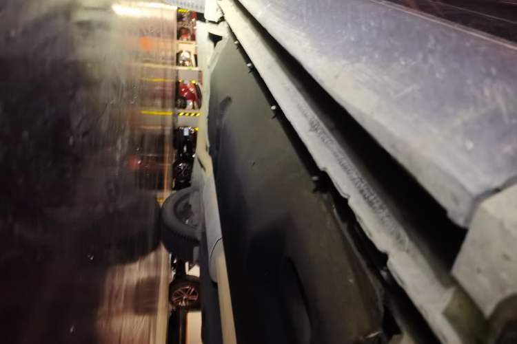 Used Hongqi HS5 2019 2.0T Smart Connect Flagship Edition Chassis Front Right