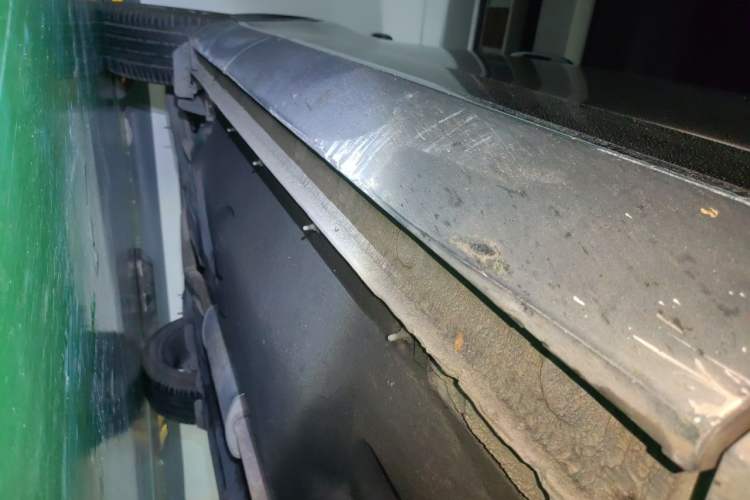 Used Hongqi HS5 2019 2.0T Smart Connect Flagship All-Wheel-Drive Version Chassis Front Right