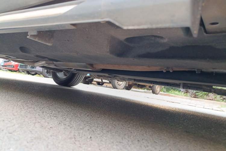Used Hongqi HS5 2019 2.0T Smart Connect Flagship Edition Chassis Front Right