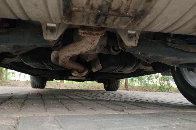 Used Hongqi HS5 2019 2.0T Smart Connect Flagship All-Wheel-Drive Version Chassis Rear