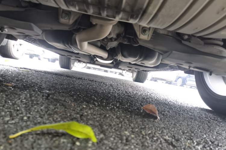 Used Hongqi HS5 2019 2.0T Smart Connect Flagship All-Wheel-Drive Version Chassis Rear