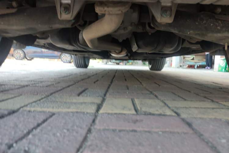 Used Hongqi HS5 2019 2.0T Smart Connect Flagship All-Wheel-Drive Version Chassis Rear
