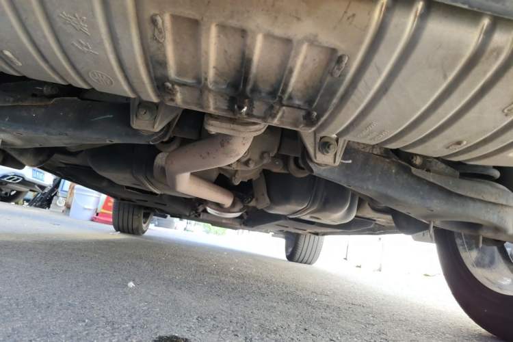 Used Hongqi HS5 2019 2.0T Smart Connect Flagship All-Wheel-Drive Version Chassis Rear