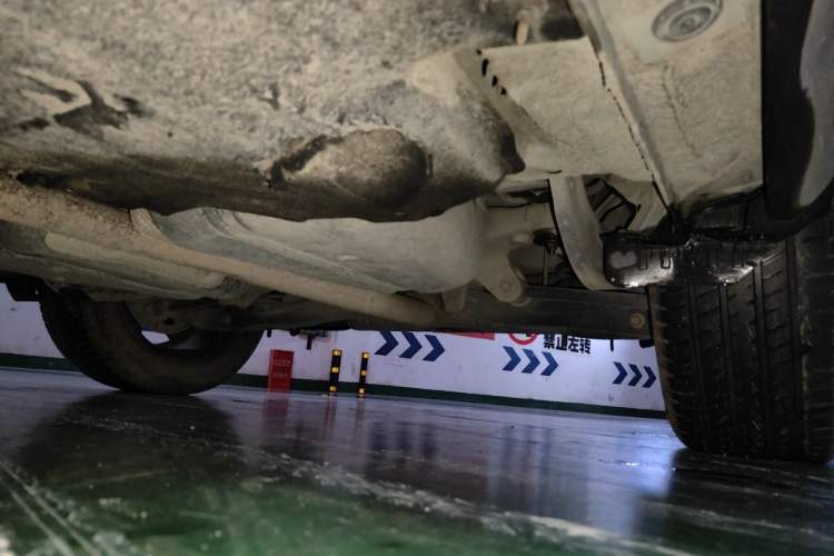 Used Hongqi HS5 2019 2.0T Smart Connect Flagship Edition Chassis Rear Left