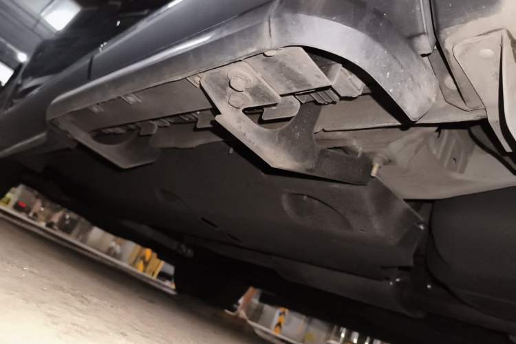 Used Hongqi HS5 2019 2.0T Smart Connect Flagship Edition Chassis Rear Left