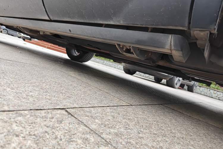 Used Hongqi HS5 2019 2.0T Smart Connect Flagship All-Wheel-Drive Version Chassis Rear Left