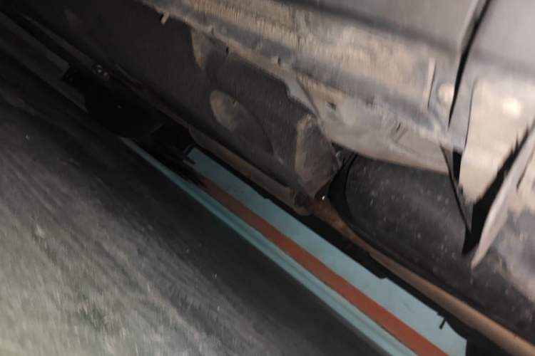 Used Hongqi HS5 2019 2.0T Smart Connect Flagship Edition Chassis Rear Left