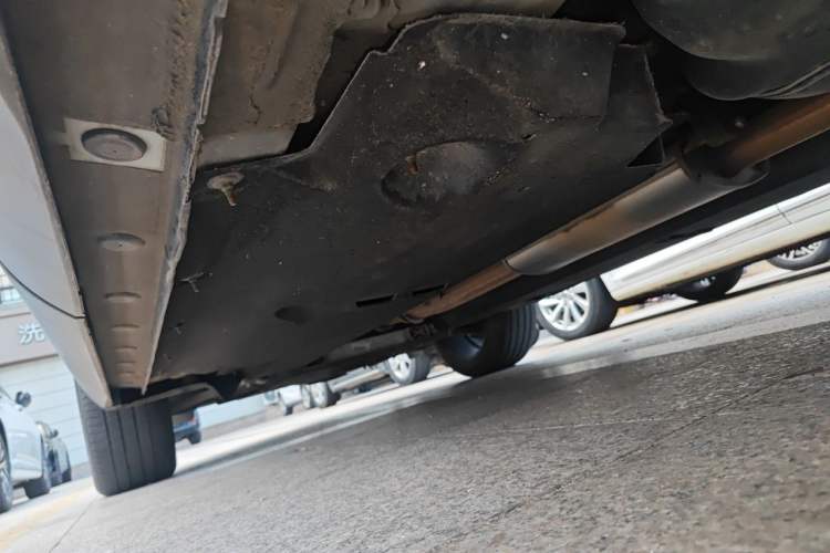 Used Hongqi HS5 2019 2.0T Smart Connect Flagship All-Wheel-Drive Version Chassis Rear Left