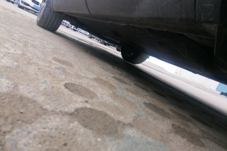 Used Hongqi HS5 2019 2.0T Smart Connect Flagship All-Wheel-Drive Version Chassis Rear Left
