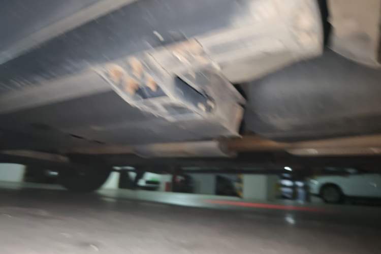Used Hongqi HS5 2019 2.0T Smart Connect Flagship All-Wheel-Drive Version Chassis Rear Left