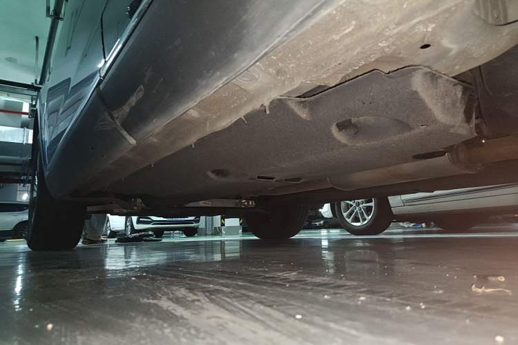 Used Hongqi HS5 2019 2.0T Smart Connect Flagship Edition Chassis Rear Left