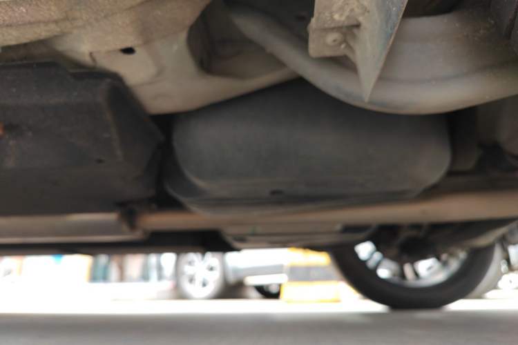 Used Hongqi HS5 2019 2.0T Smart Connect Flagship All-Wheel-Drive Version Chassis Rear Left