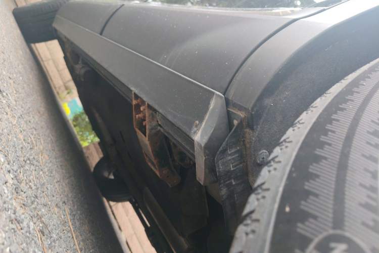 Used Hongqi HS5 2019 2.0T Smart Connect Flagship All-Wheel-Drive Version Chassis Rear Left