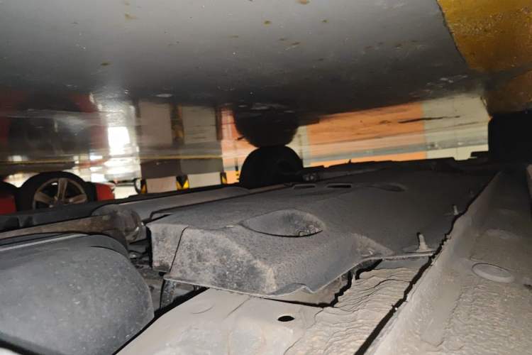 Used Hongqi HS5 2019 2.0T Smart Connect Flagship Edition Chassis Rear Left
