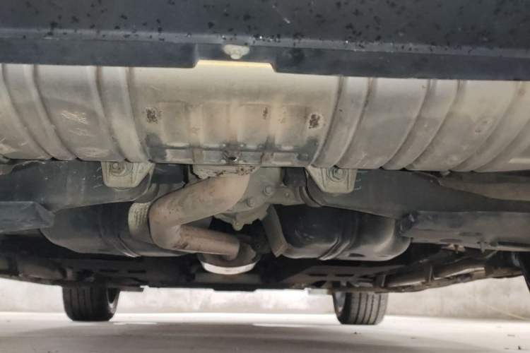Used Hongqi HS5 2019 2.0T Smart Connect Flagship All-Wheel-Drive Version Chassis Rear