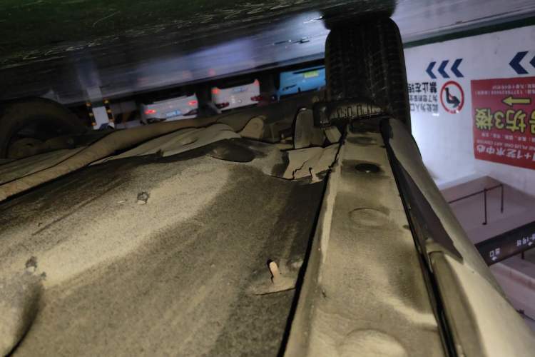 Used Hongqi HS5 2019 2.0T Smart Connect Flagship Edition Chassis Rear Right