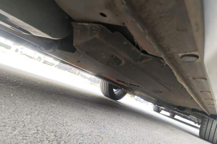 Used Hongqi HS5 2019 2.0T Smart Connect Flagship All-Wheel-Drive Version Chassis Rear Right