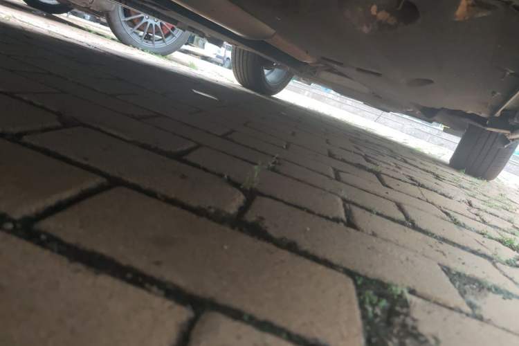 Used Hongqi HS5 2019 2.0T Smart Connect Flagship All-Wheel-Drive Version Chassis Rear Right