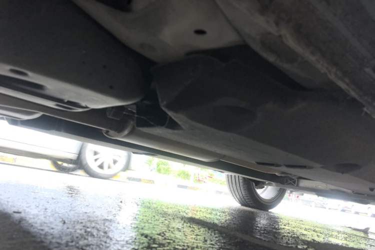 Used Hongqi HS5 2019 2.0T Smart Connect Flagship All-Wheel-Drive Version Chassis Rear Right
