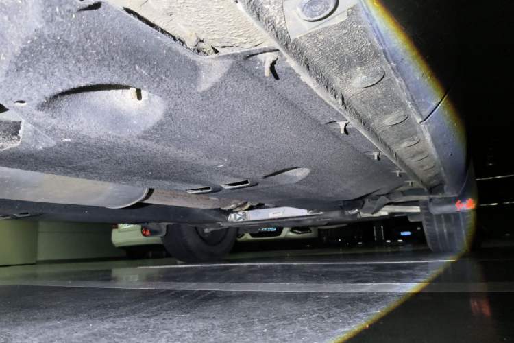Used Hongqi HS5 2019 2.0T Smart Connect Flagship Edition Chassis Rear Right