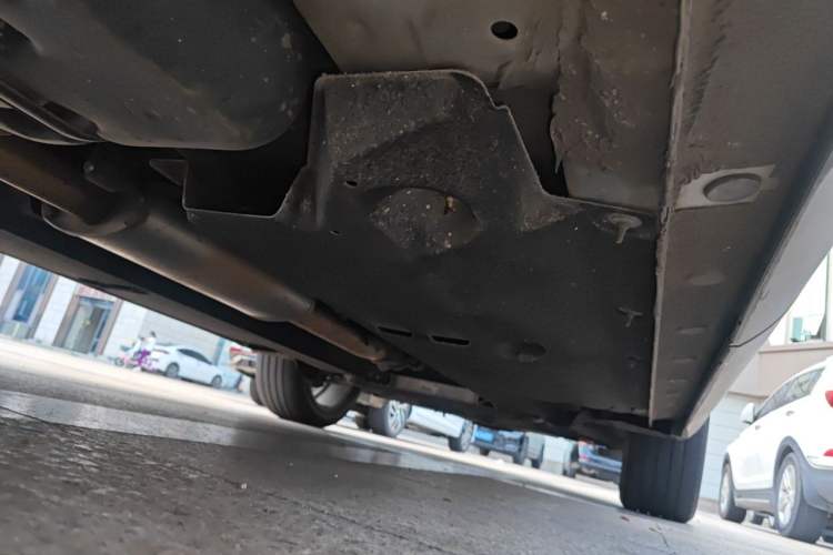 Used Hongqi HS5 2019 2.0T Smart Connect Flagship All-Wheel-Drive Version Chassis Rear Right