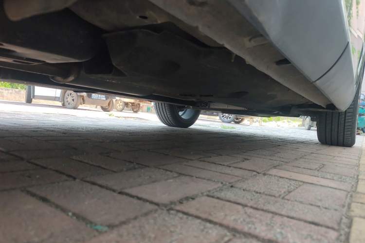 Used Hongqi HS5 2019 2.0T Smart Connect Flagship All-Wheel-Drive Version Chassis Rear Right