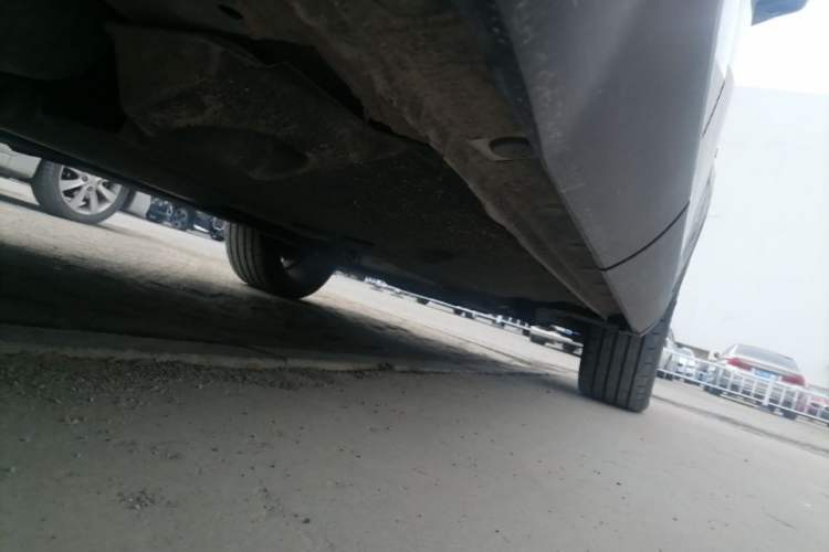Used Hongqi HS5 2019 2.0T Smart Connect Flagship All-Wheel-Drive Version Chassis Rear Right