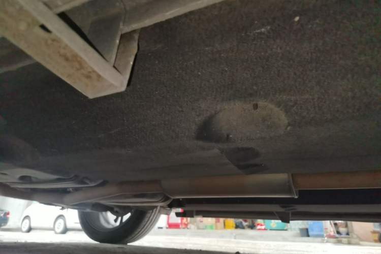 Used Hongqi HS5 2019 2.0T Smart Connect Flagship All-Wheel-Drive Version Chassis Rear Right