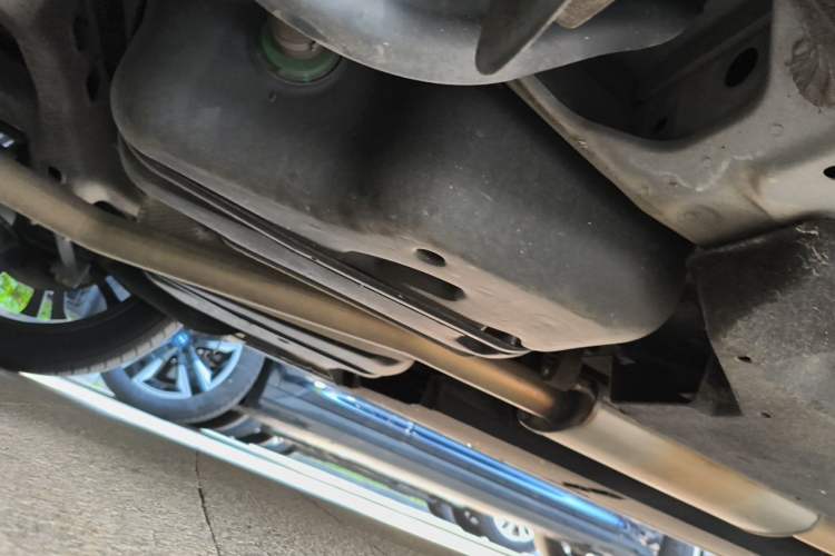 Used Hongqi HS5 2019 2.0T Smart Connect Flagship Edition Chassis Rear Right