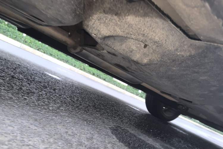 Used Hongqi HS5 2019 2.0T Smart Connect Flagship All-Wheel-Drive Version Chassis Rear Right