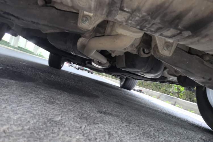 Used Hongqi HS5 2019 2.0T Smart Connect Flagship All-Wheel-Drive Version Chassis Rear