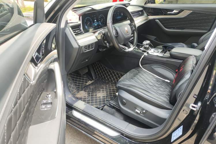 Used Hongqi HS5 2019 2.0T Smart Connect Flagship All-Wheel-Drive Version Driver Seat