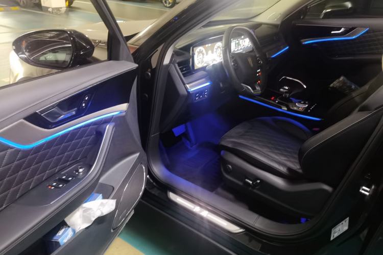 Used Hongqi HS5 2019 2.0T Smart Connect Flagship All-Wheel-Drive Version Driver Seat